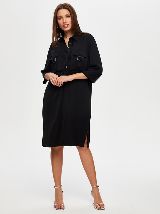 فستان منسوج بأكمام ثلاثة أرباع مع تفاصيل إبزيم معدني من تصميم فائق سونميز 25YUS25ELB006