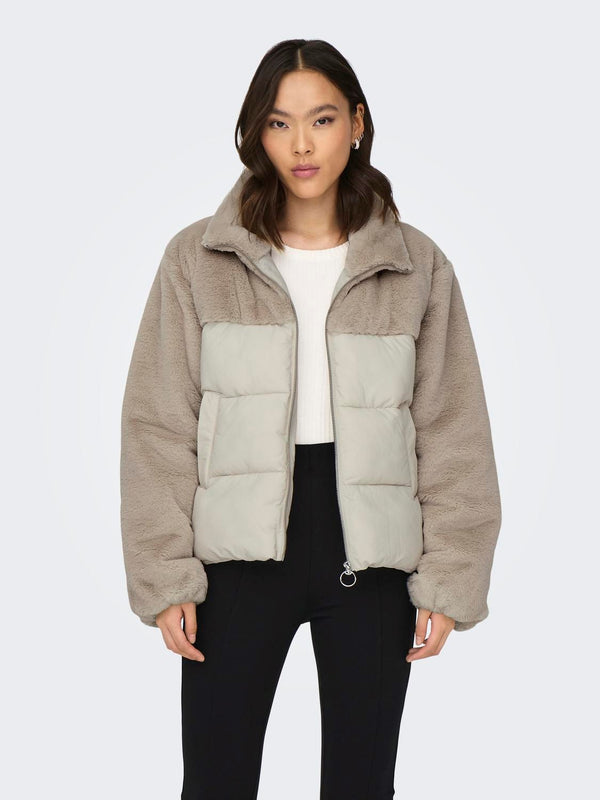 Only Kadın Peluş Crop Mont - Kışlık Sıcaklık & Şıklık