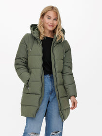 Only Kapüşonlu Oversize Midi Şişme Mont - Kışlık Günlük