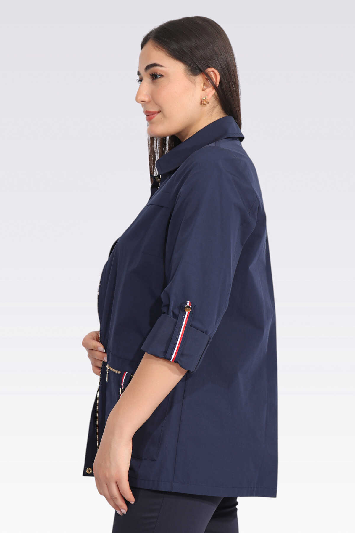 Tolga Saraçoğlu Kadın Oversize 3/4 Kol Minimalist Mont
