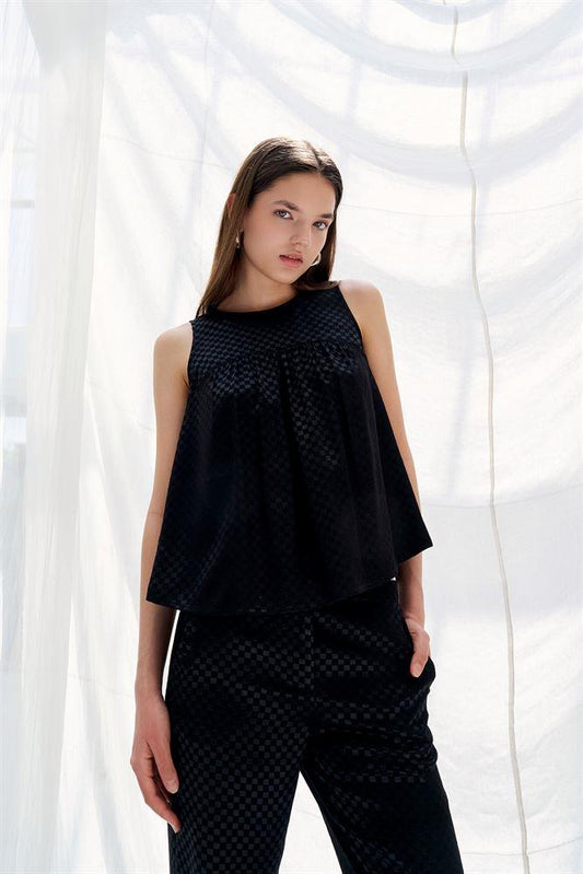 بلوزة نسائية من نار 81346