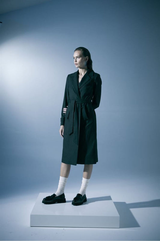 معطف نسائي من نار 23271800