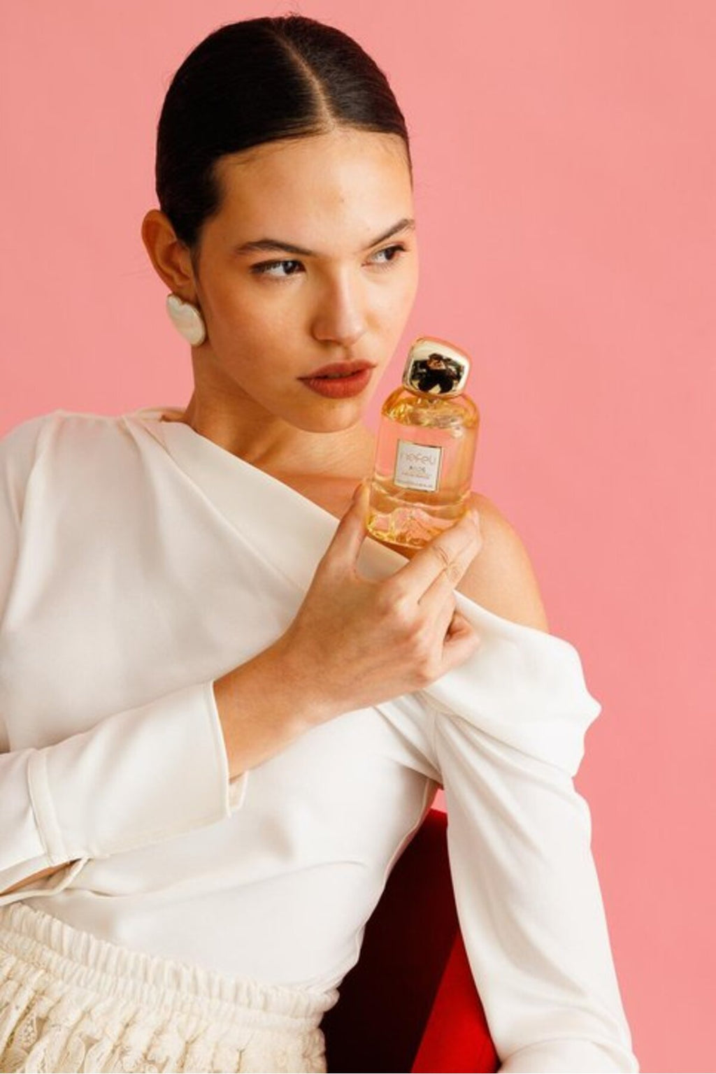 Nefeli ASOS Kadın Parfümü - Minimalist & Modern Koku - Günlük Kullanım