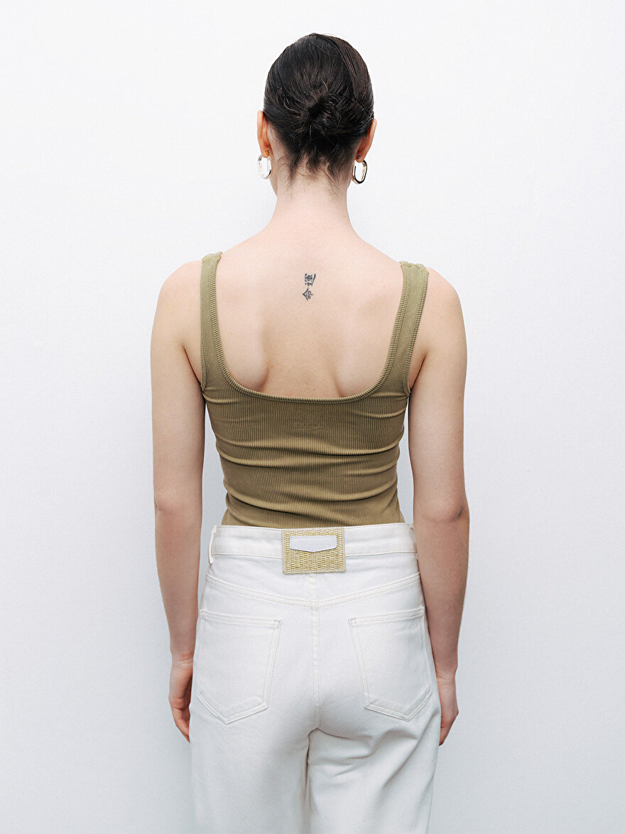 Nocturne Minimalist İnce Askılı Ribana Kadın Crop Top