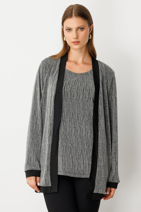 On Kadın Oversize Uzun Kol Minimalist Hırka - Günlük & Şık Kombinler İçin!