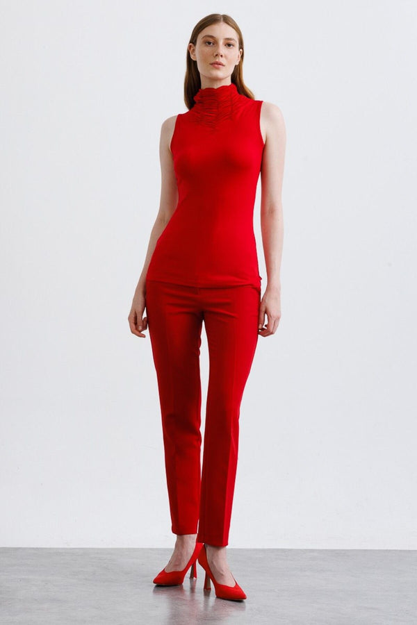 On Minimalist Boğazlı Crop Bluz - Kolsuz - Günlük Tarz