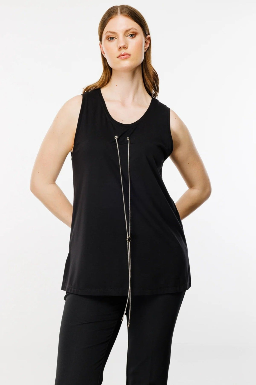 On Kadın Oversize Kolsuz Bluz - Minimalist Günlük Stil