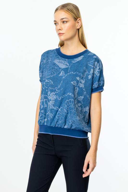 عشرة بلوزات نسائية 25Y56417