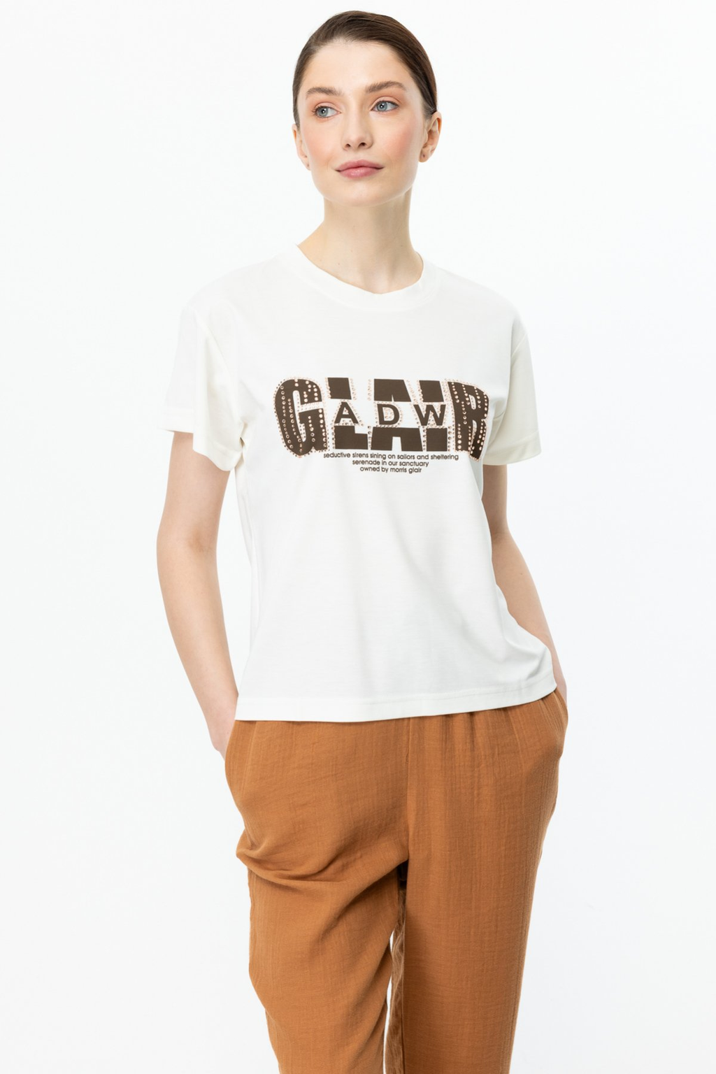On Minimalist Kadın Bluz - Kısa Kol Yuvarlak Yaka Oversize
