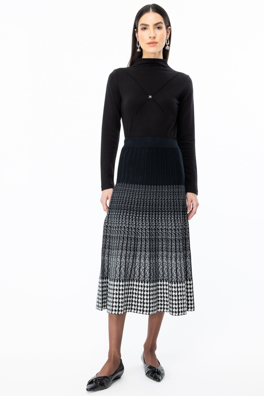 عشر تنانير نسائية 24KON45211