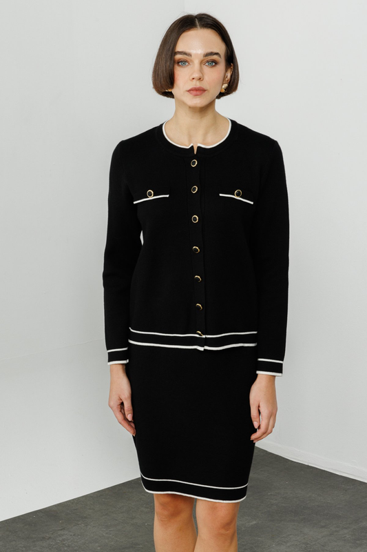 عشر تنانير نسائية 24KON49910