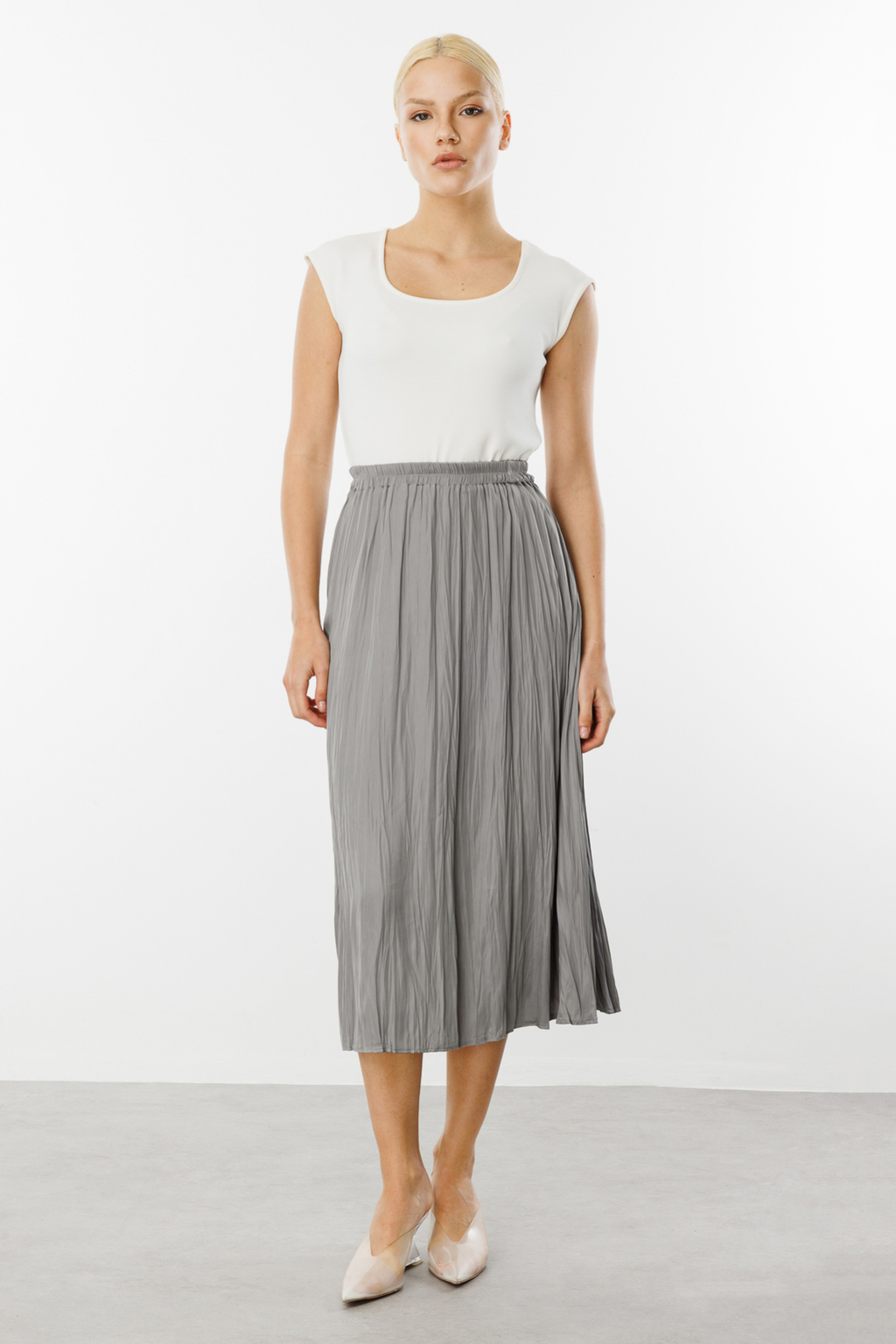 On Kadın Midi Pileli Etek - Minimalist Stil - Yüksek Bel