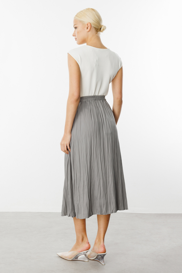On Kadın Midi Pileli Etek - Minimalist Stil - Yüksek Bel