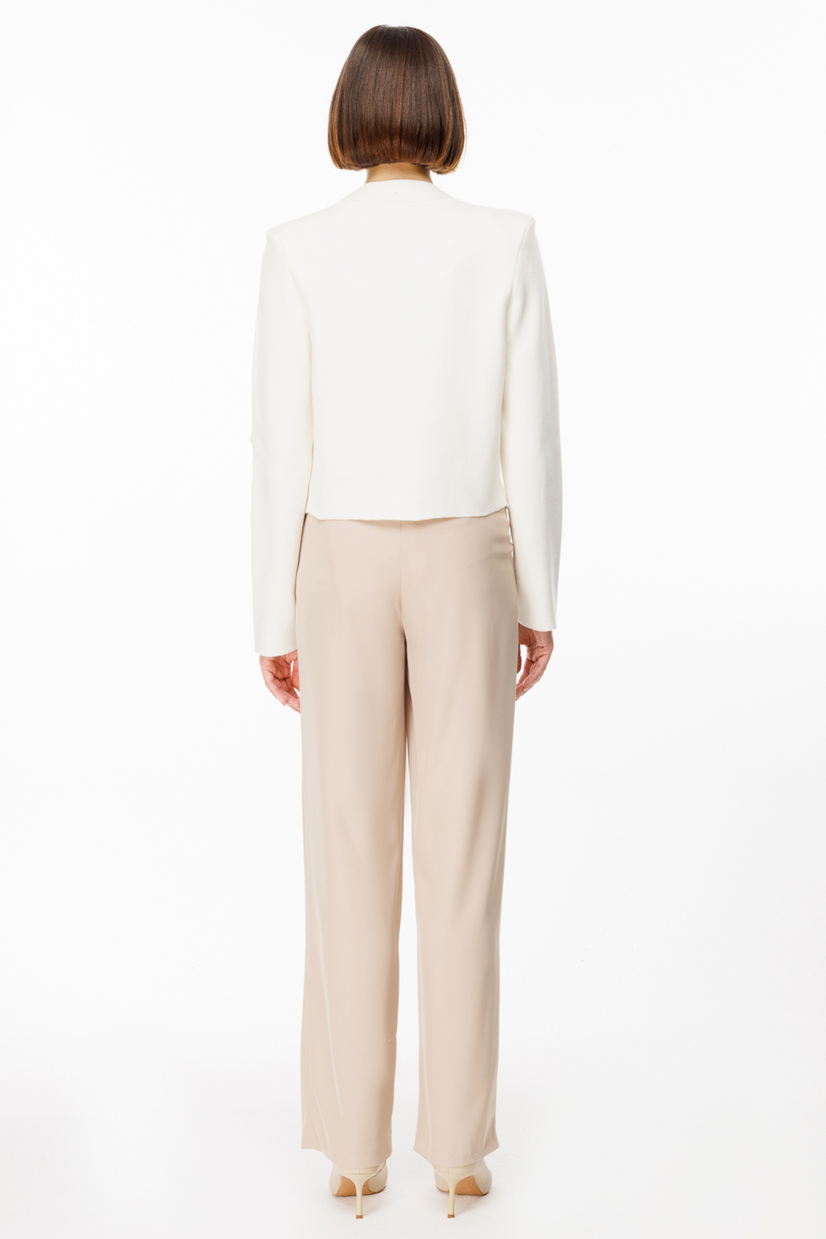 On Kadın Crop Hırka - Minimalist Oversized Incili Detaylı