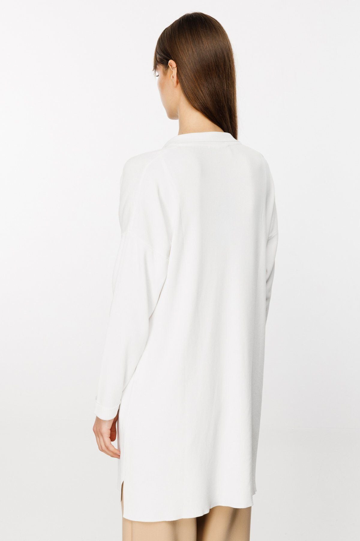 On Kadın Oversize Midi Hırka - Minimalist Günlük Stil - Uzun Kol Gömlek Yaka