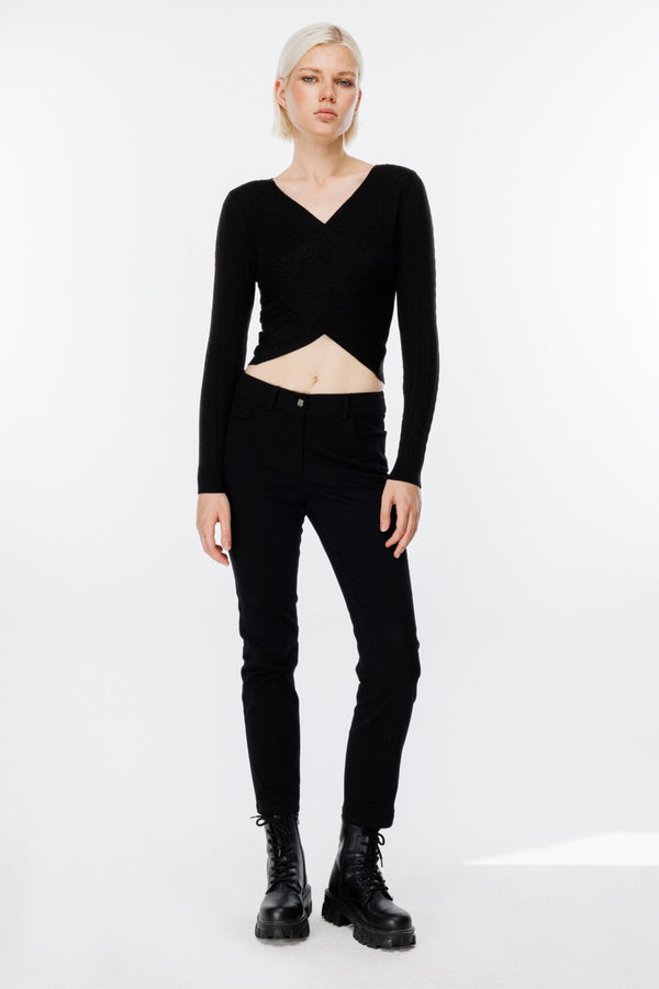 On Kadın Oversize V Yaka Crop Kazak - Uzun Kol