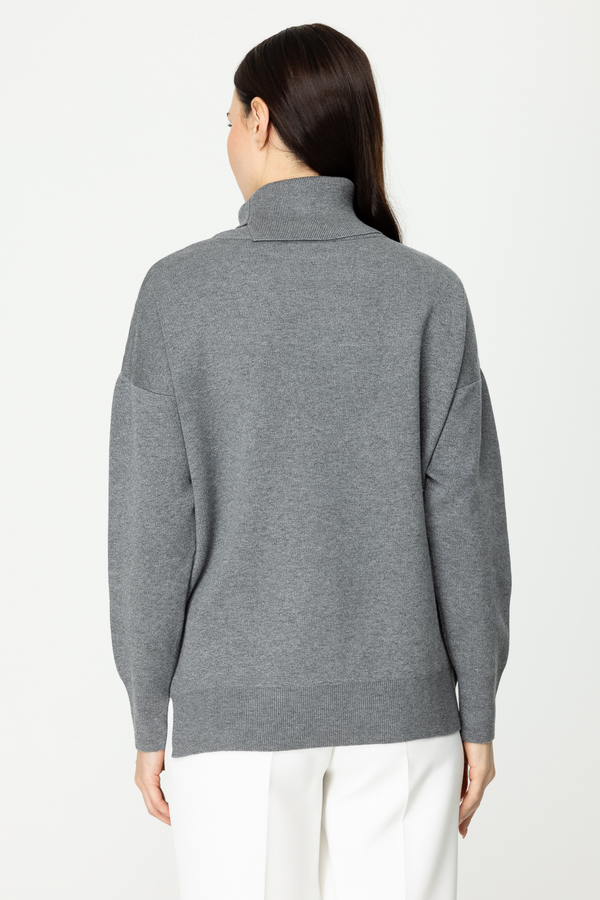 On Minimalist Boğazlı Oversize Kadın Kazak - Şık ve Rahat