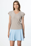 بلوزة نسائية قصيرة الأكمام بياقة على شكل حرف V بتصميم بسيط - مقاس عادي