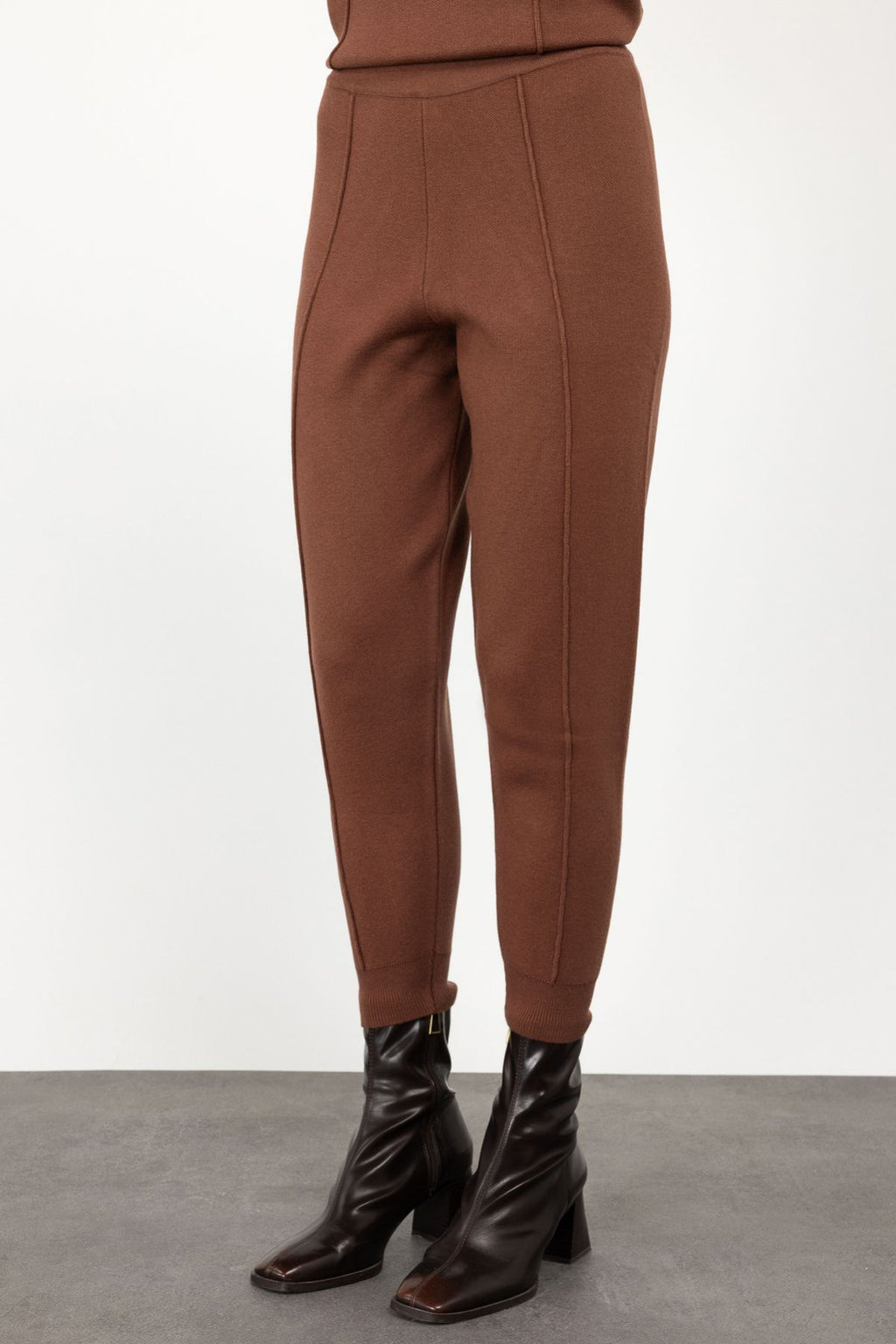 On Kadın Minimalist Yüksek Bel Midi Pantolon - Günlük Kullanım İçin İdeal