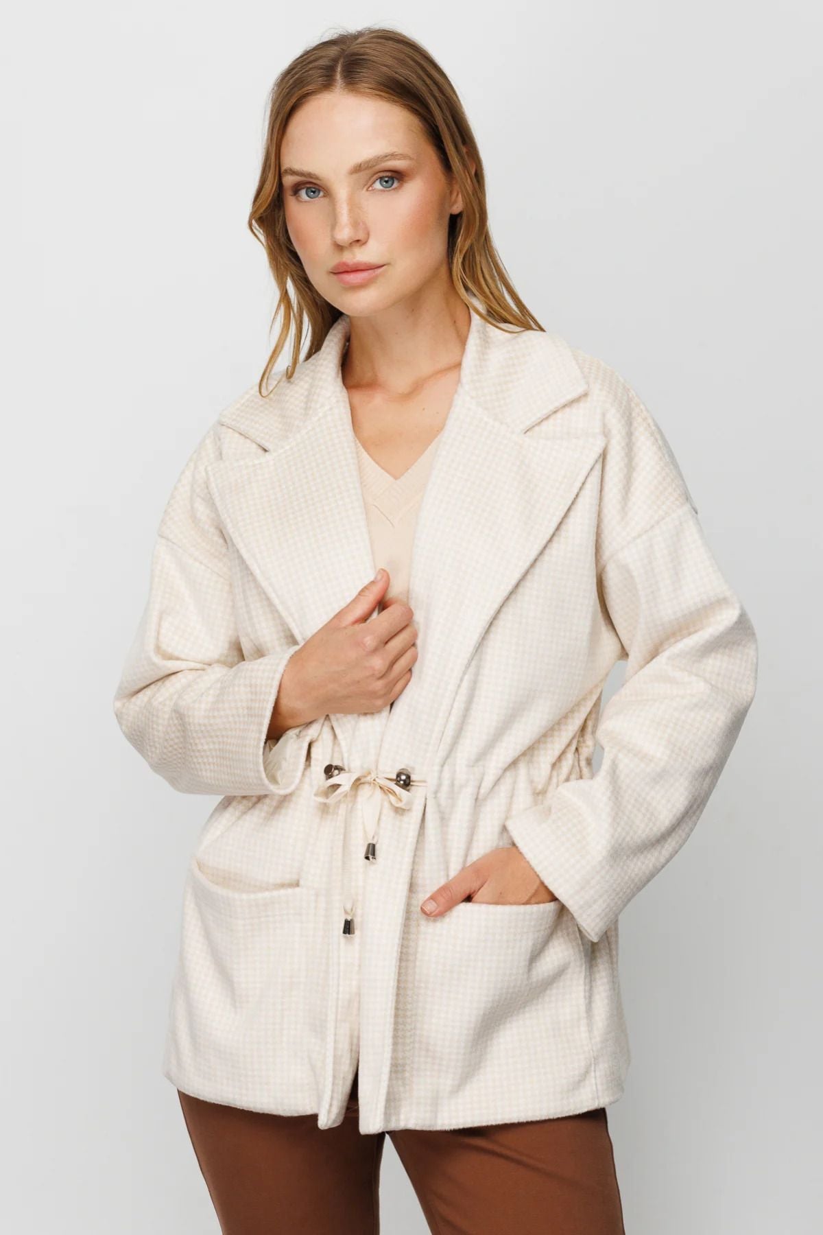 On Oversize Midi Kadın Mont - Kareli Desen - Minimalist Tarz