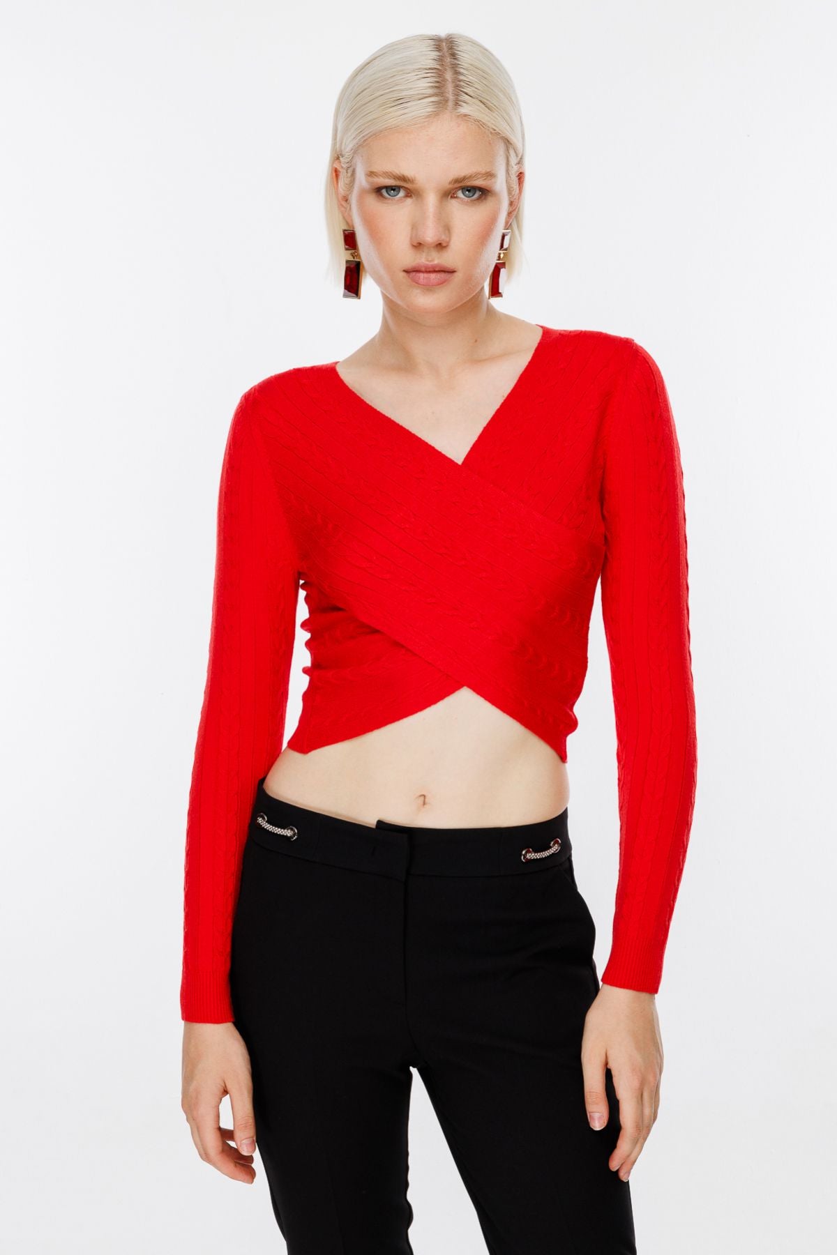 On Kadın Oversize V Yaka Crop Kazak - Uzun Kol İkincil görsel