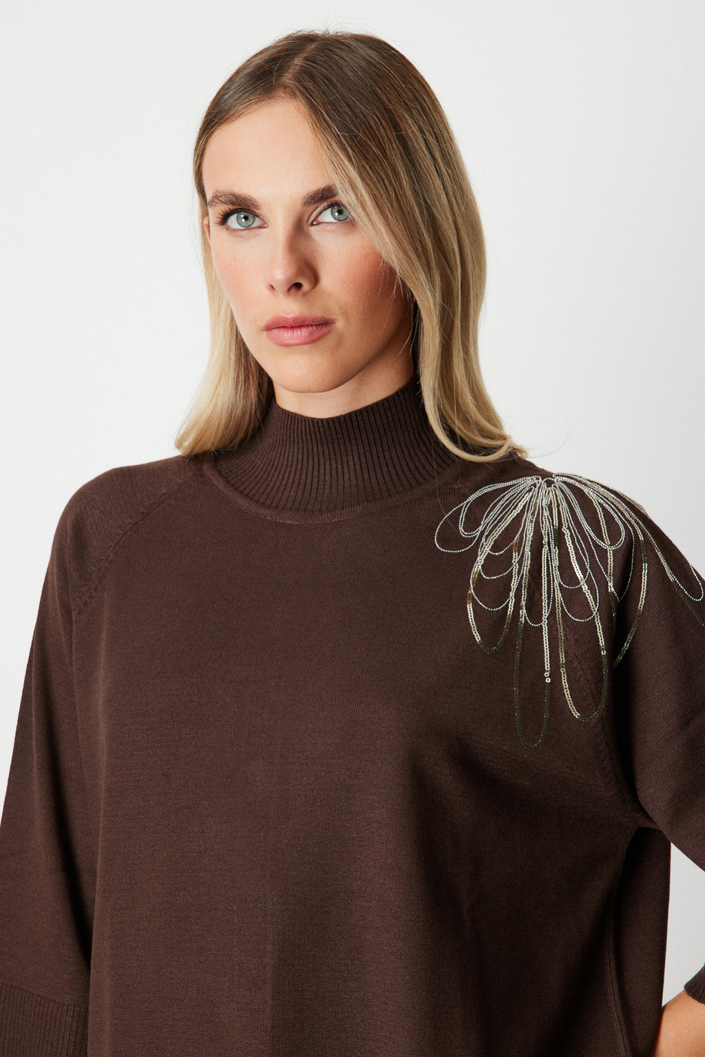 On Oversize 3/4 Kol Minimalist Kadın Kazak - Günlük Şıklık