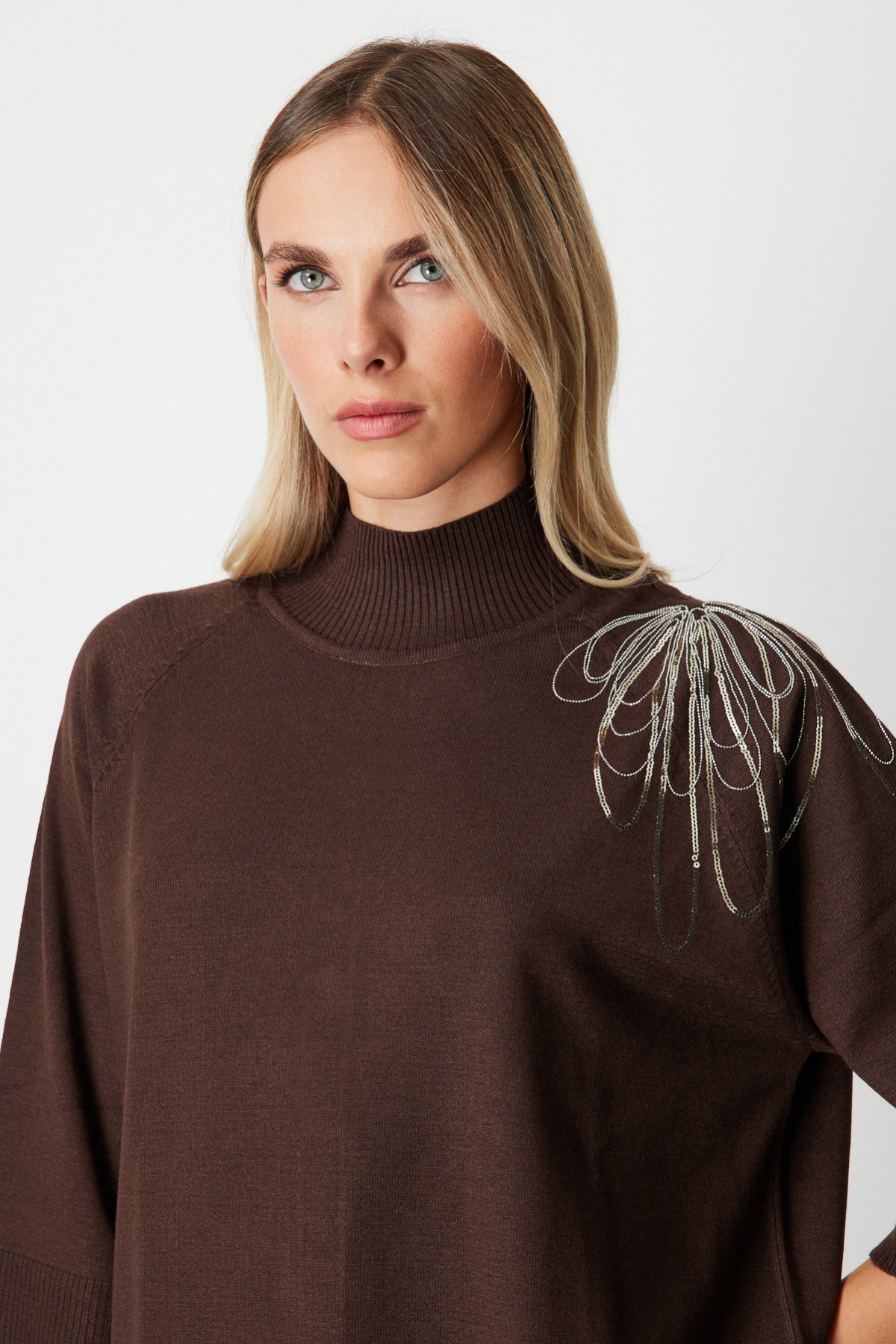 On Oversize 3/4 Kol Minimalist Kadın Kazak - Günlük Şıklık