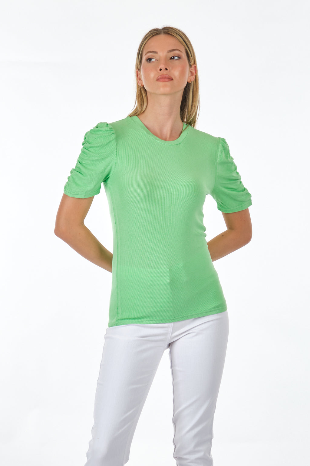 Only Minimalist Büzgülü Kol Kısa T-Shirt - Günlük Kombinler