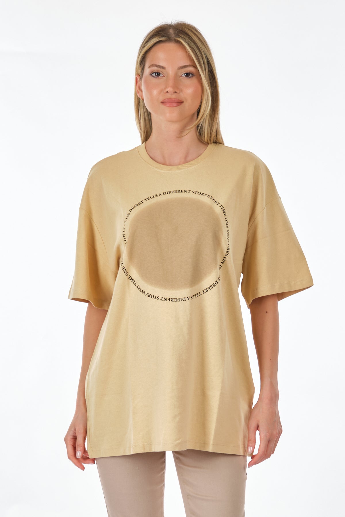 Only Oversize Minimalist Kadın T-Shirt - Kısa Kol - Günlük Translation missing: ar.content.product_image_secondary