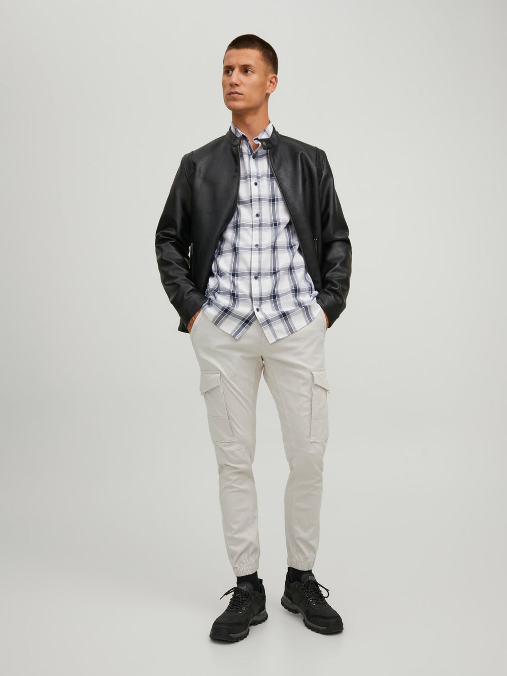 Jack&Jones Erkek Oversize Kargo Pantolon - Günlük Kombinler İçin
