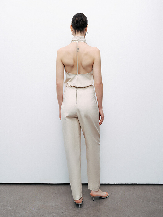 بنطلون بتفاصيل ثنيات غير متماثلة، لون ليلي 