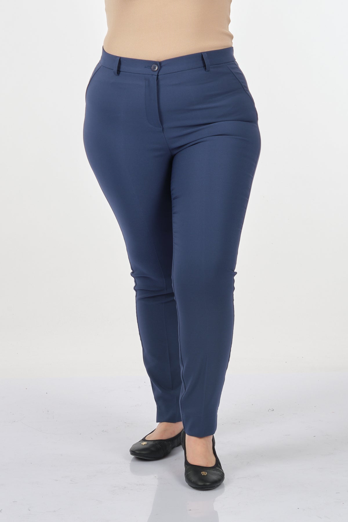 Seleste Minimalist Yüksek Bel Dar Paça Kadın Pantolon - Günlük & İş Translation missing: ar.content.product_image_main