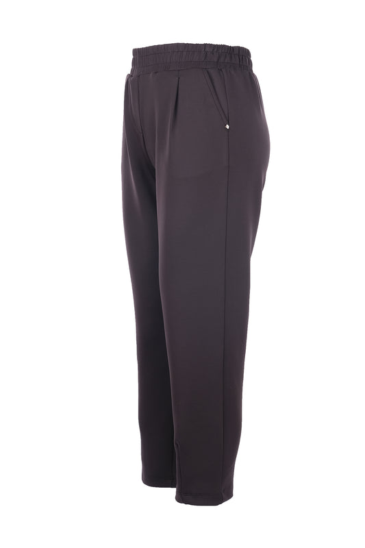 بنطلون من تصميم تولغا ساراتش أوغلو