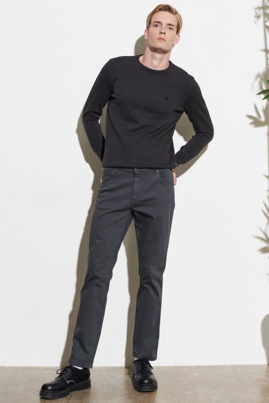 بنطلون جينز رجالي من رانجلر W12S004003