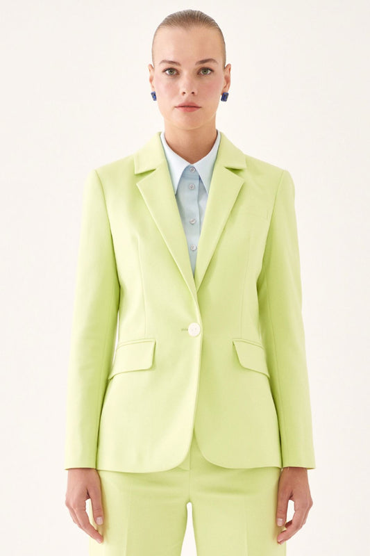 جاكيت نسائي من بيرسبكتيف 23061074