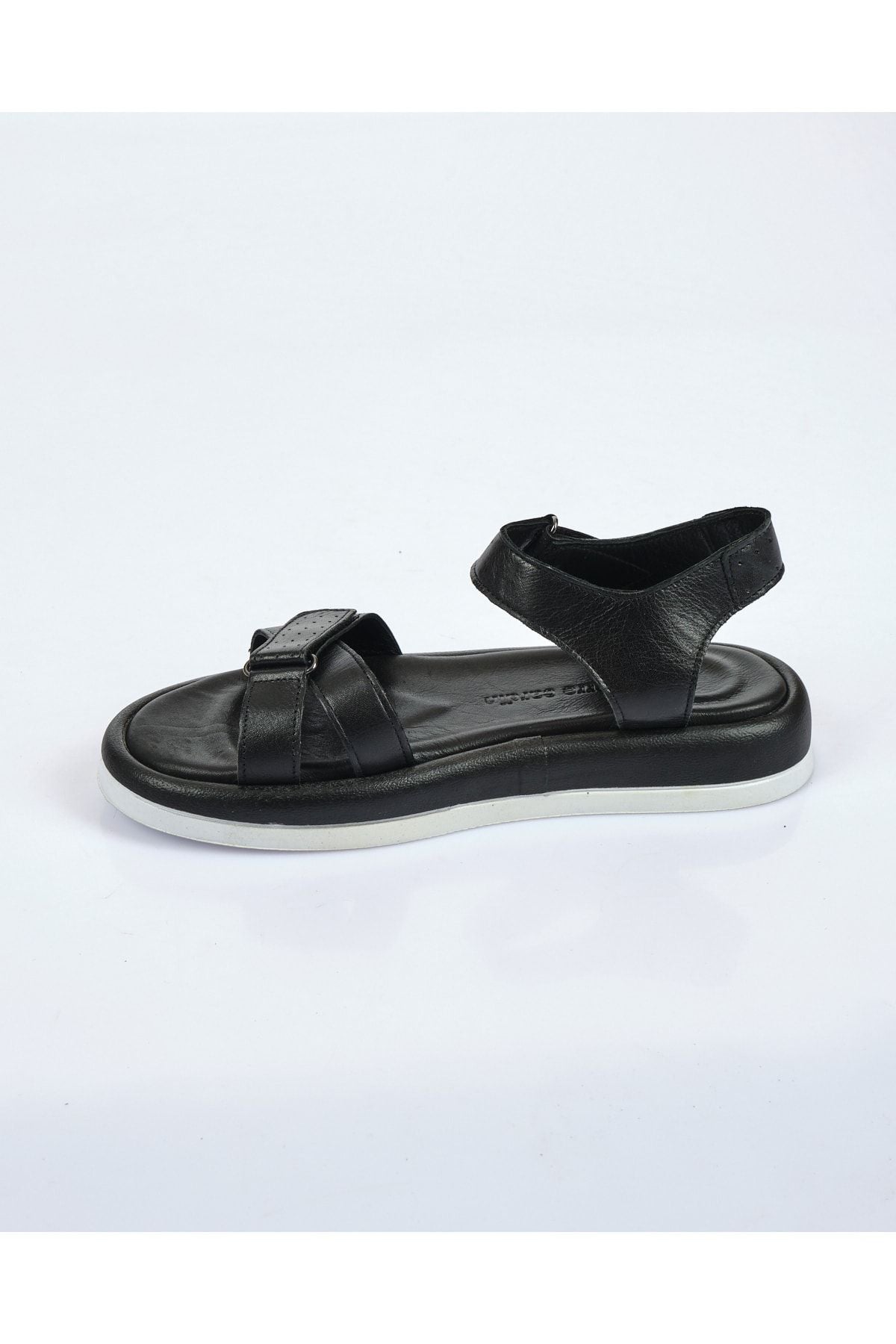 Pierre Cardin Minimalist Kadın Deri Sandalet PC-7100 - Rahat ve Şık Translation missing: ar.content.product_image_secondary