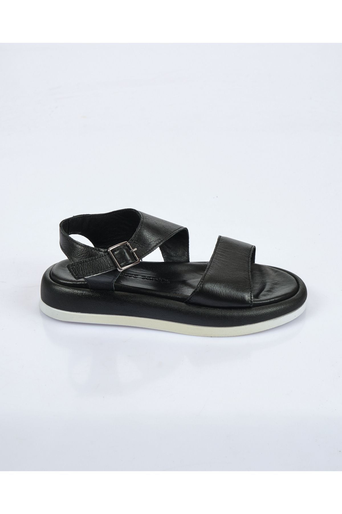 Pierre Cardin Minimalist Deri Kadın Sandalet - Düz Taban - Kayışlı Translation missing: ar.content.product_image_main