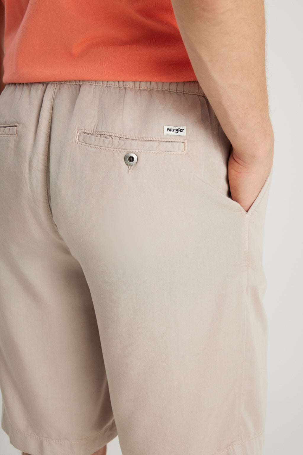 Regular Fit Normal Kesim Normal Bel Taş Rengi Yumuşak Dokulu Şort Wrangler
