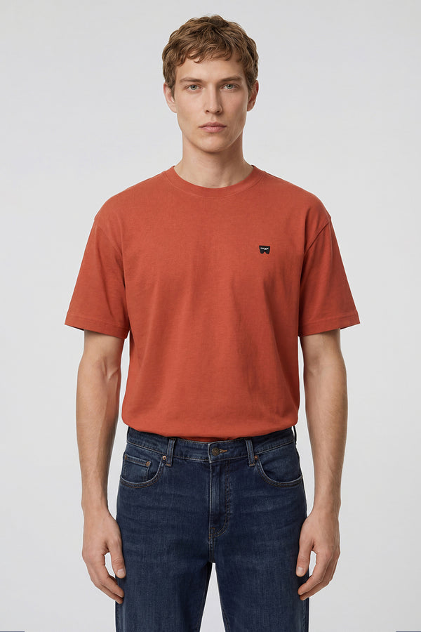 Relaxed Fit Small Logo Erkek T-Shirt Wrangler