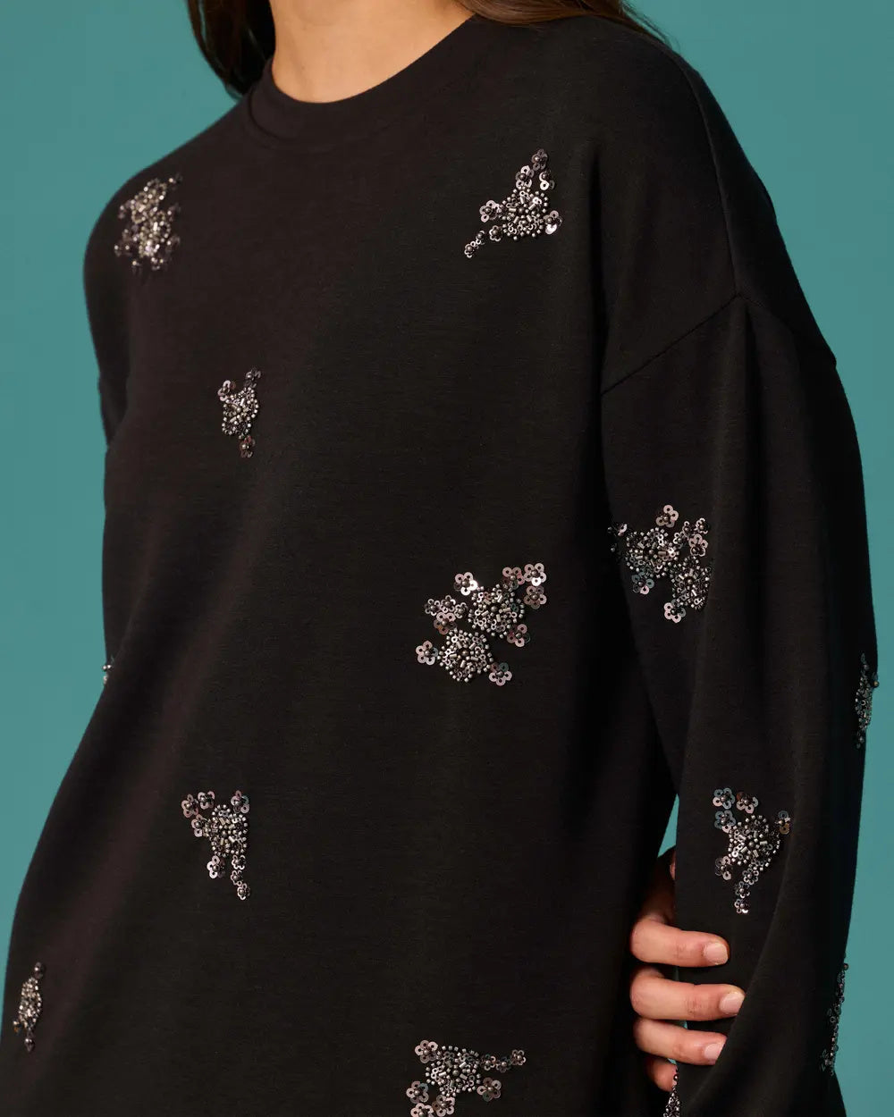 Scl Boncuk İşlemeli Bisiklet Yaka Sweatshirt İkincil görsel