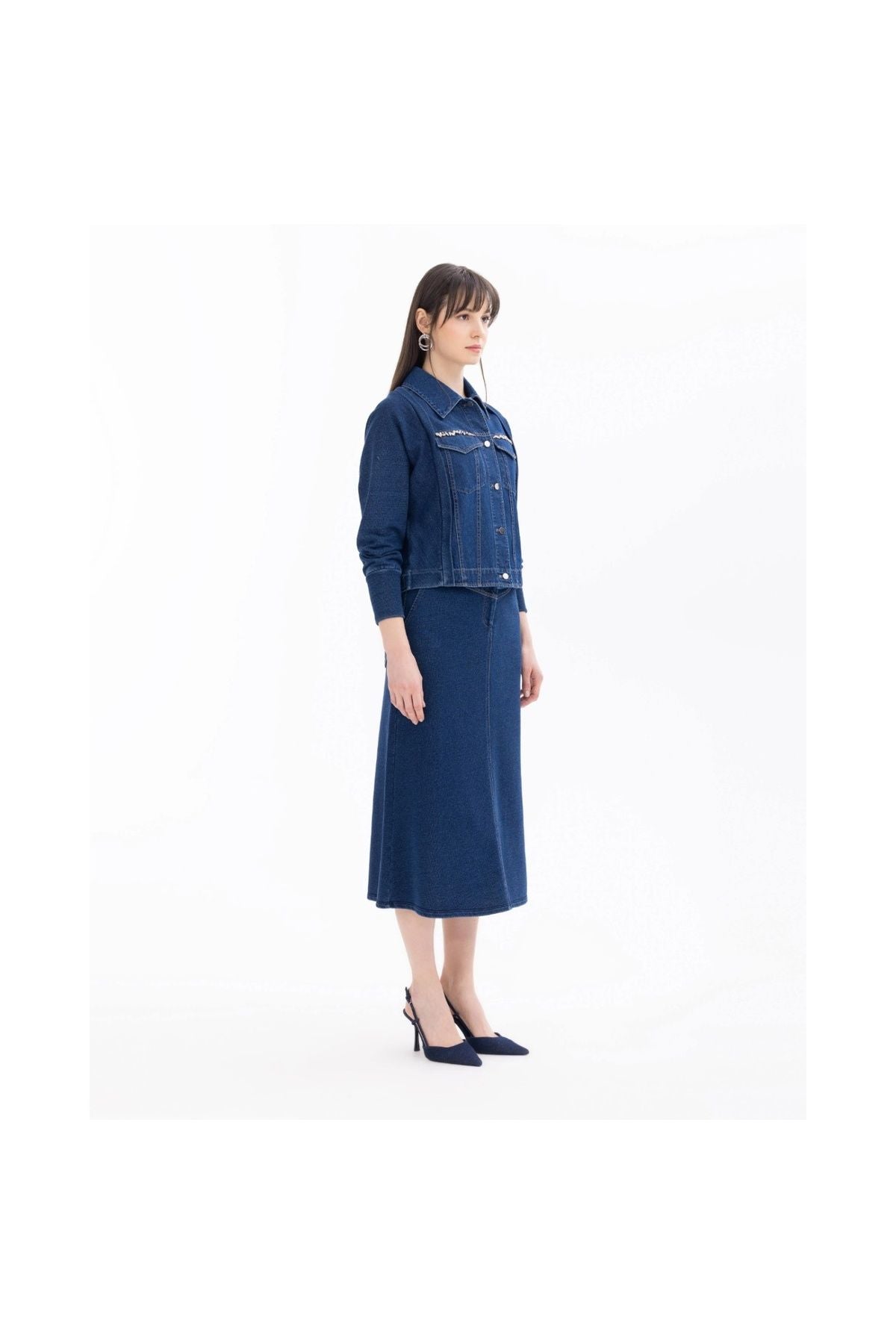 Seçil Minimalist Midi Denim Etek - Günlük & Şık Kombinler Translation missing: ar.content.product_image_secondary