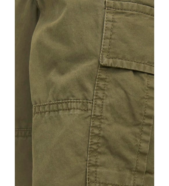 Jack&Jones Minimalist Oversized Kargo Şort - Rahat ve Şık İkincil görsel