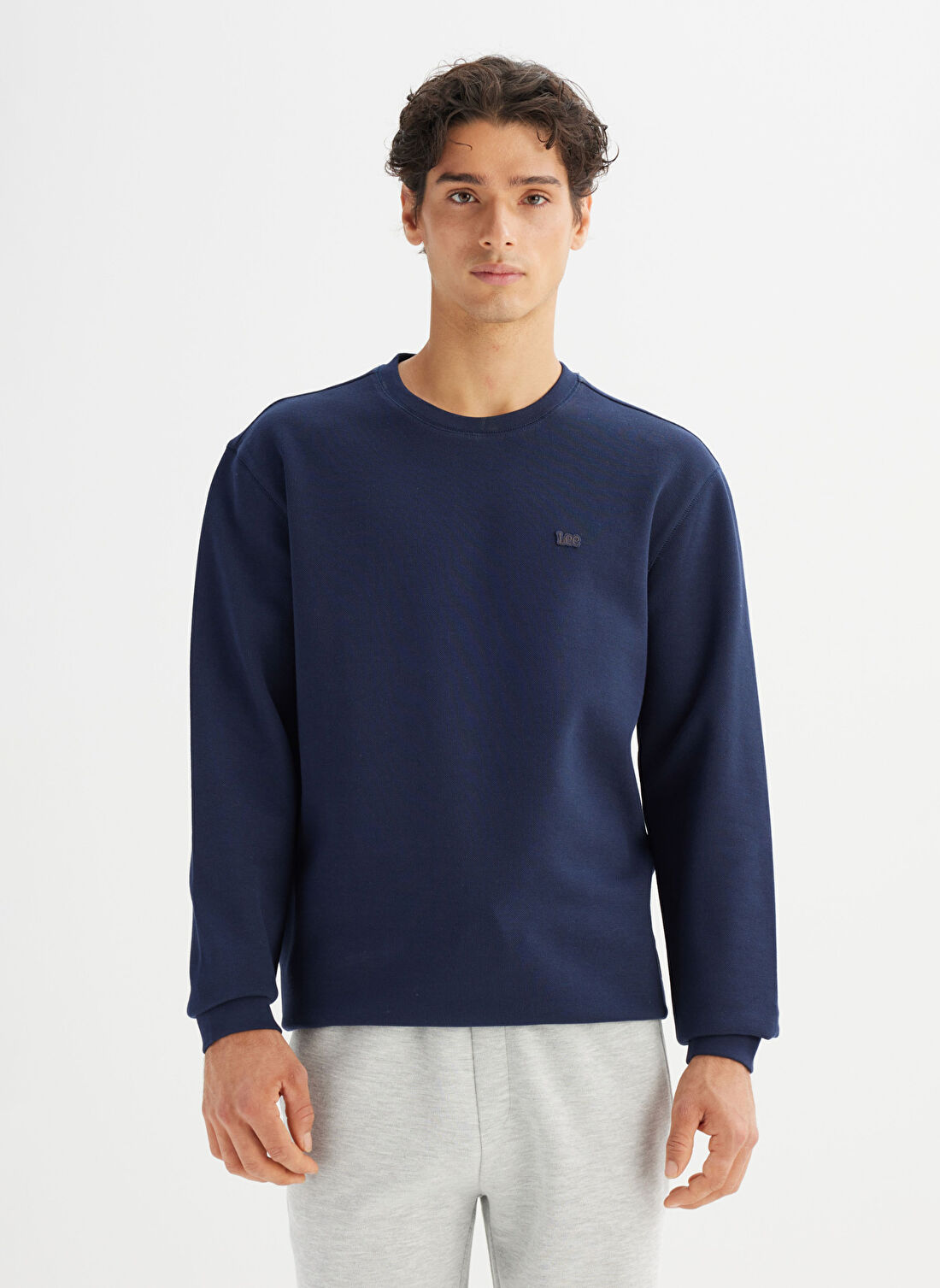 Regular Fit Sweatshirt Lee L2520308411 Translation missing: ar.content.product_image_main