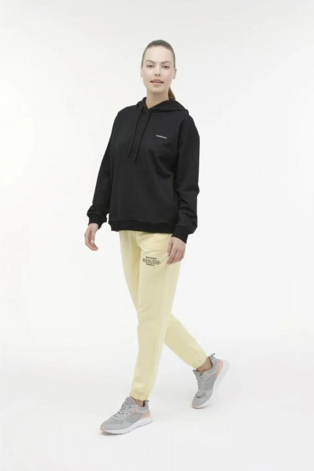 Lumberjack Oversize Kapüşonlu Kadın Sweatshirt - Rahat ve Şık!