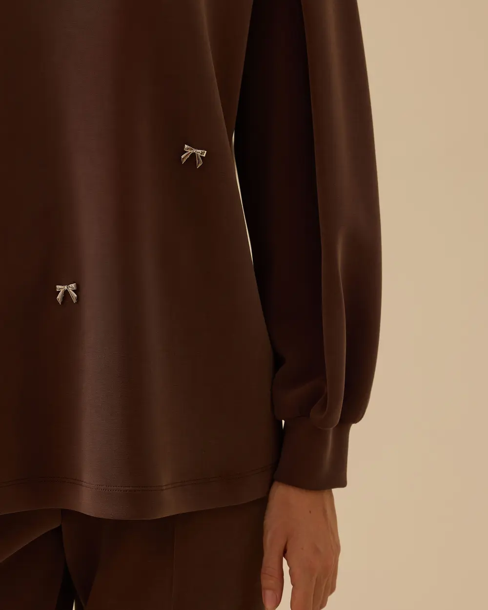 aksesuar detaylı bol kol sweatshirt Seçil