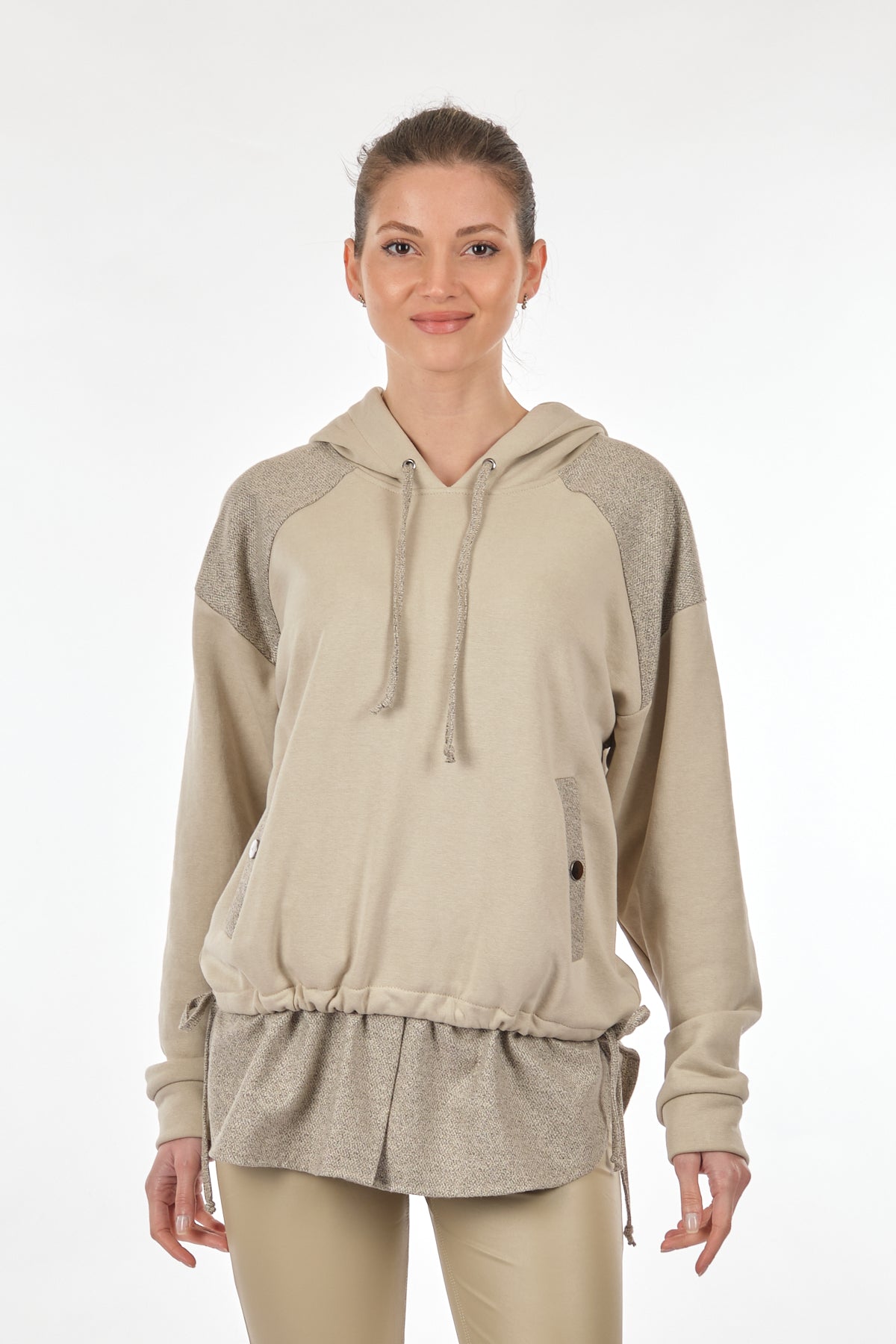 Unique Mode Oversize Kapüşonlu Kadın Sweatshirt - Rahat ve Şık Translation missing: ar.content.product_image_main