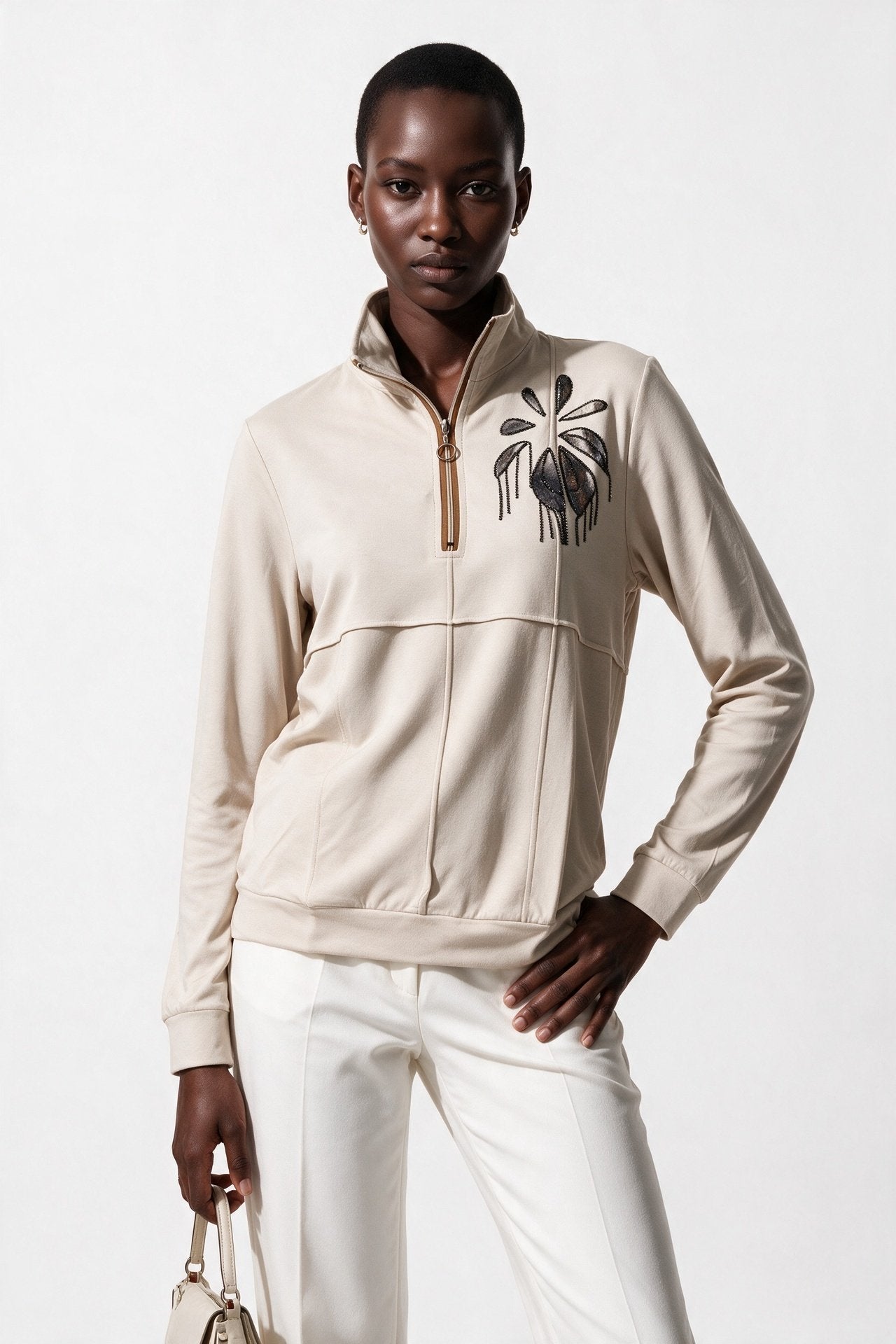 Vedi-bb Kadın Dik Yaka Yarım Fermuarlı İşlemeli Uzun Kollu Sweatshirt