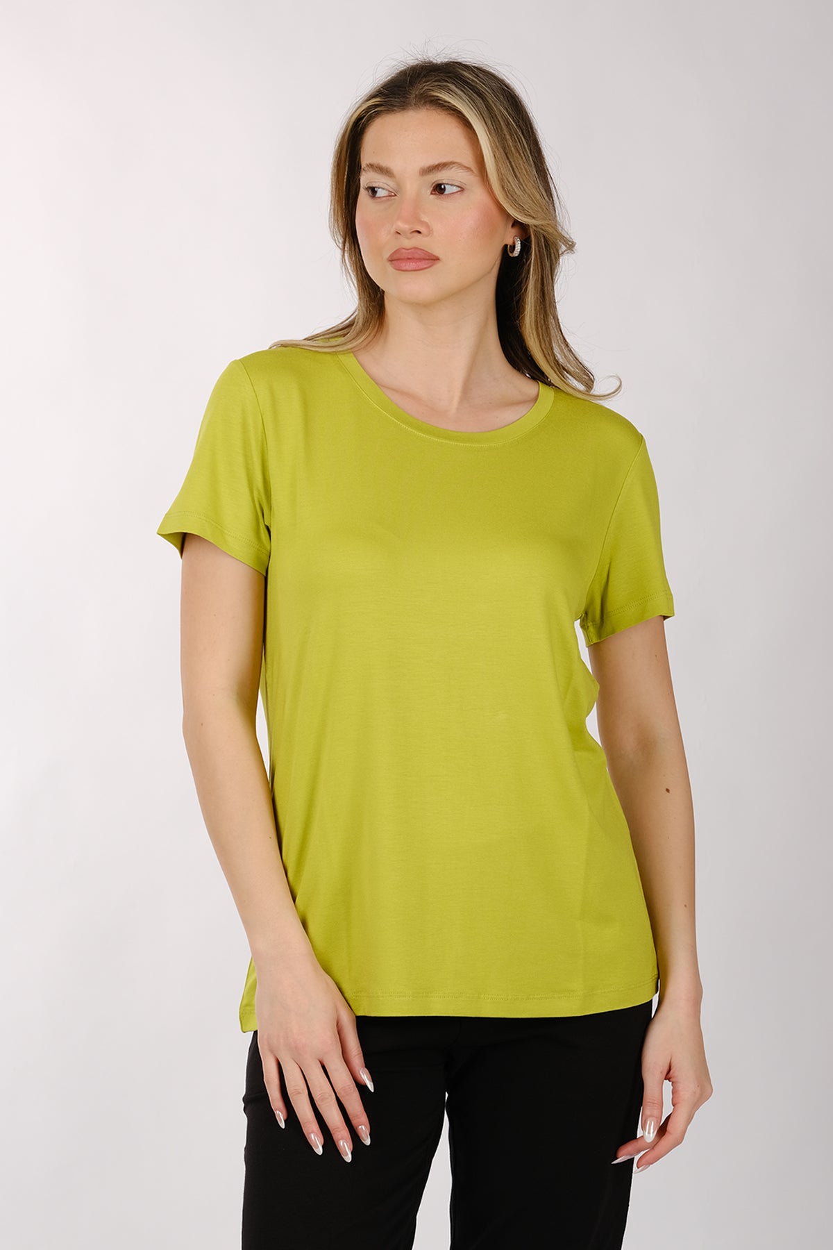 Daido Kadın Oversize T-Shirt - Kısa Kol Yuvarlak Yaka Minimalist Günlük Translation missing: ar.content.product_image_secondary