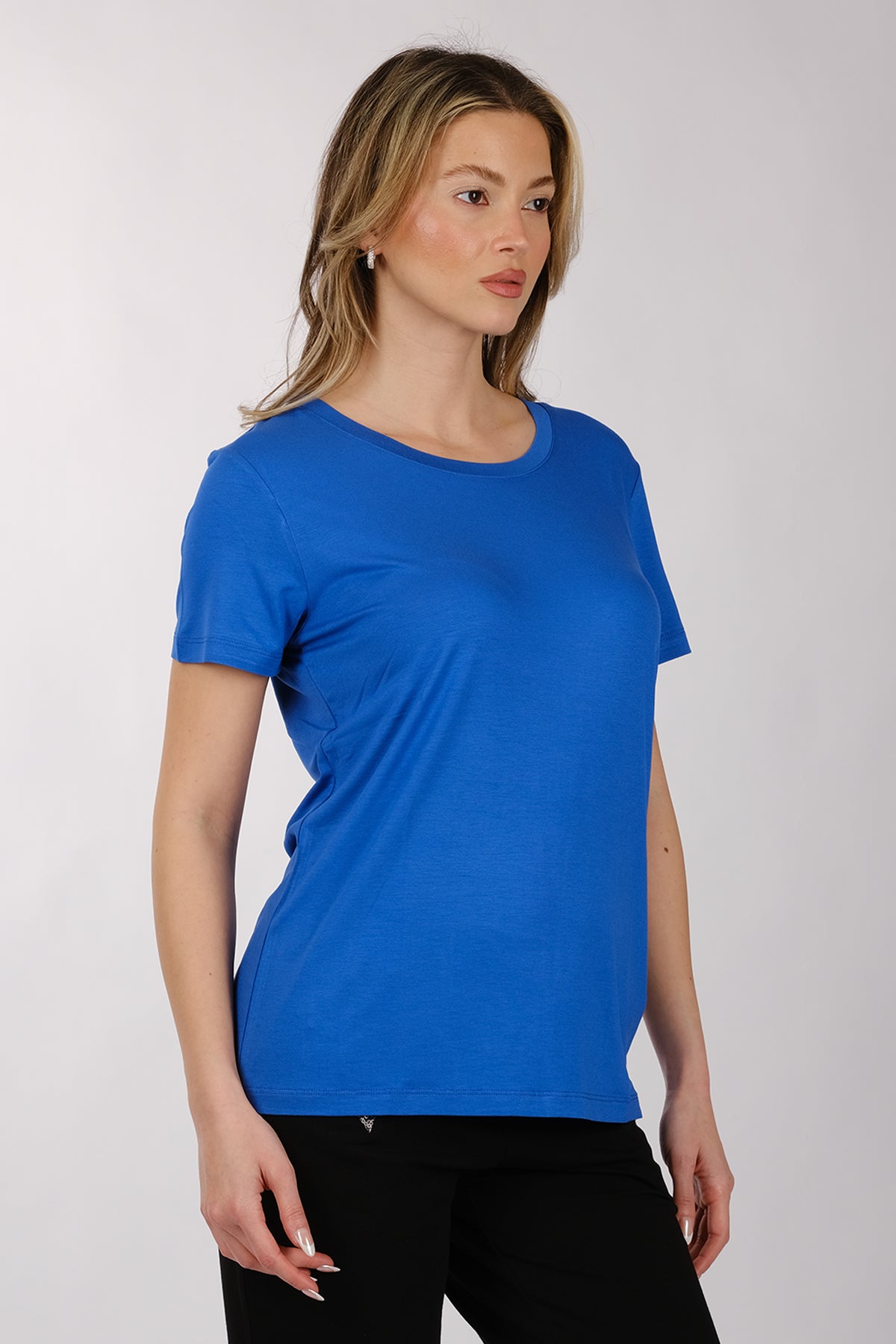 Daido Kadın Oversize T-Shirt - Kısa Kol Yuvarlak Yaka Minimalist Günlük
