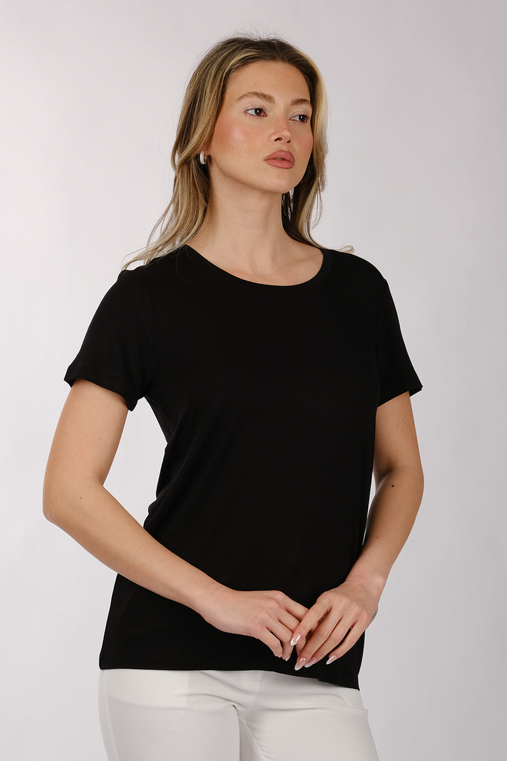 Daido Kadın Oversize T-Shirt - Kısa Kol Yuvarlak Yaka Minimalist Günlük